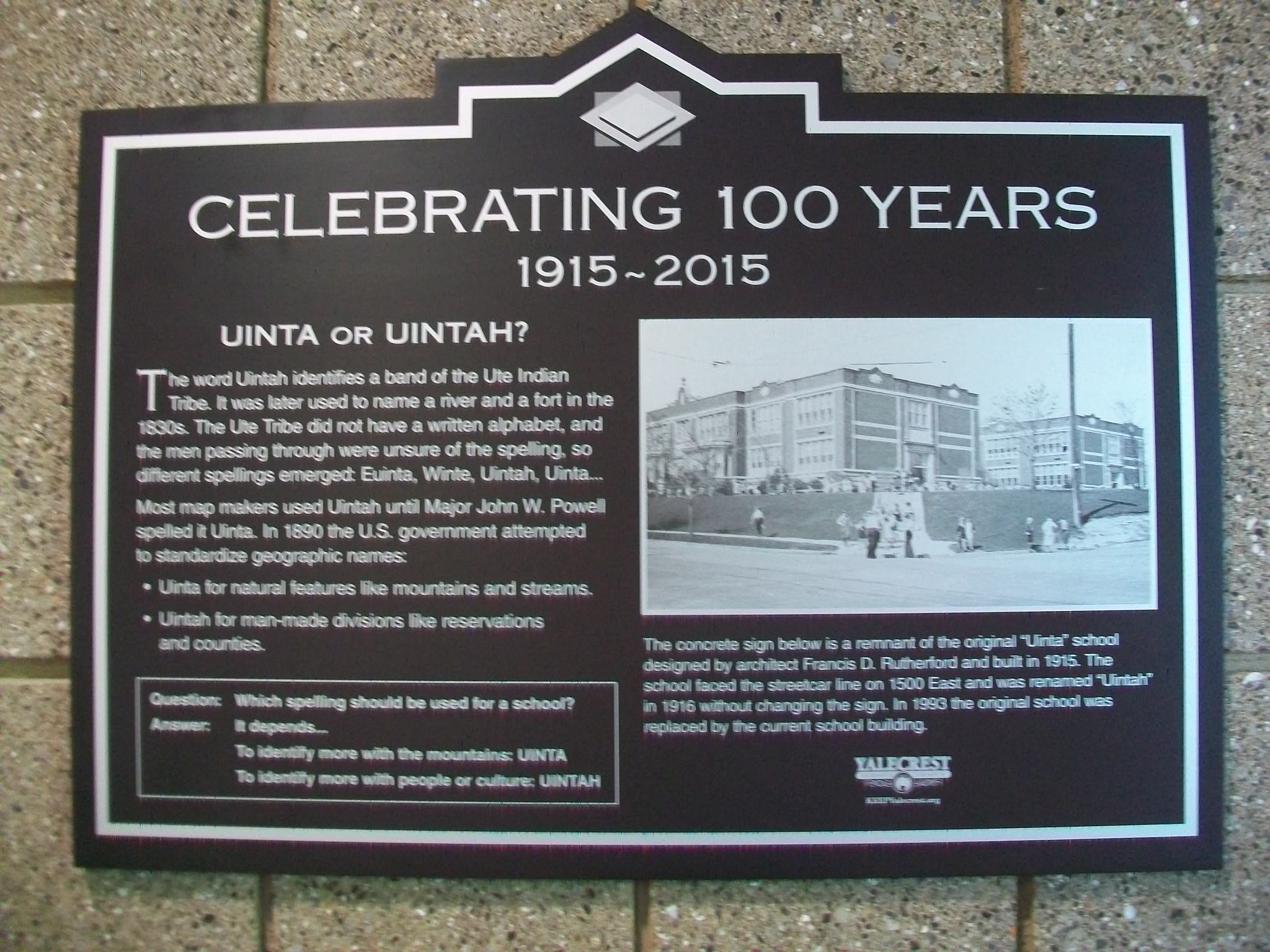 Uinta(h) Sign Installation 045